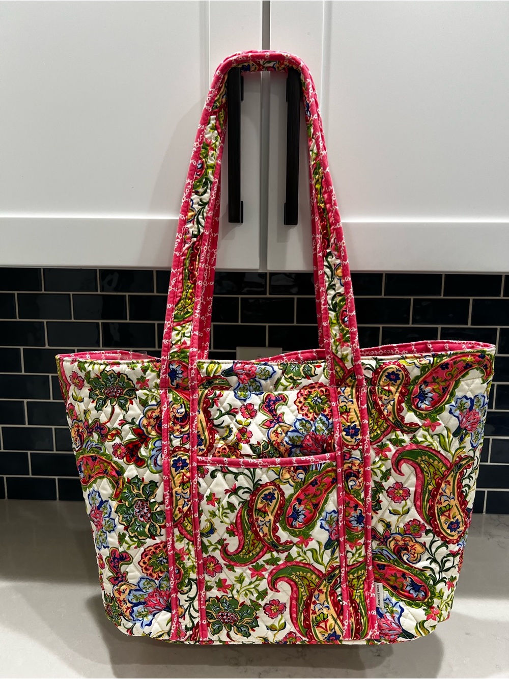 Vera Bradley Reversible Hathaway Tote - Vibrant Gardenias